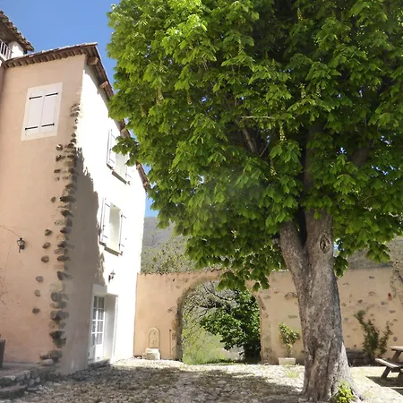 Les Du Château La Robine-Sur-Galabre