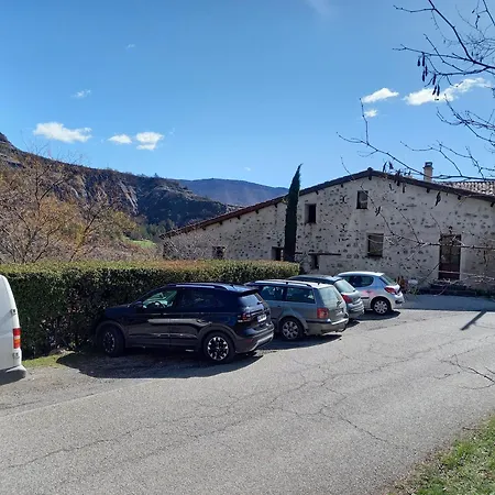 Les Du Chateau
