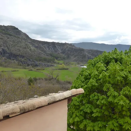 Les Du Chateau *