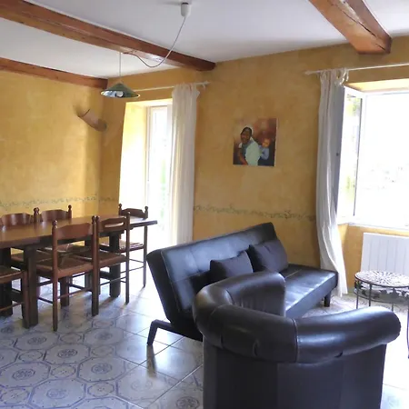 Les Du Chateau *