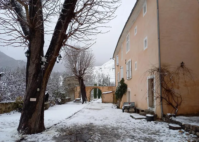 Les Du Chateau Apartment La Robine-Sur-Galabre