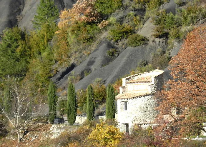 Les Du Chateau Apartment La Robine-Sur-Galabre